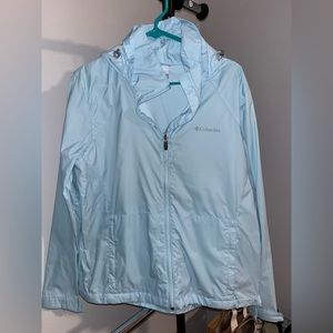 Columbia baby blue rain jacket. Great condition, worn a few times.